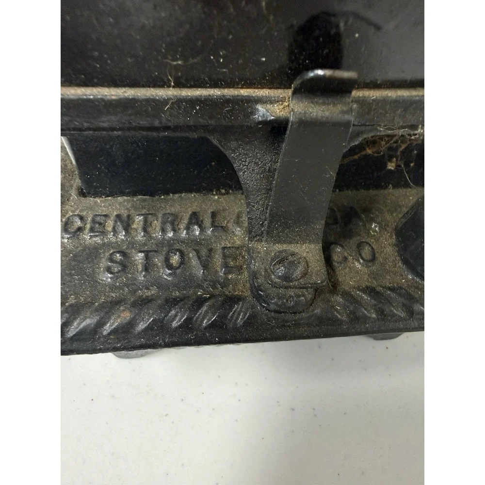 Antique Central Oil & Gas Stove Co Daisy Cast Iron Lamp Stove Heater - PARTS